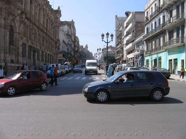 VOYAGE ORAN SEPTEMBRE 2006 27 10 sept. 06 - matin - BD JOFFRE.JPG